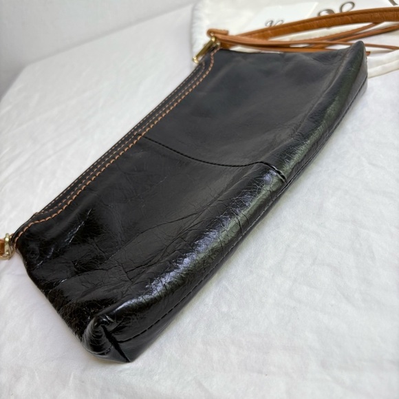 HOBO INTERNATIONAL Darcie Leather Crossbody Wristlet Shoulder Bag Purse NWT - Picture 5 of 14